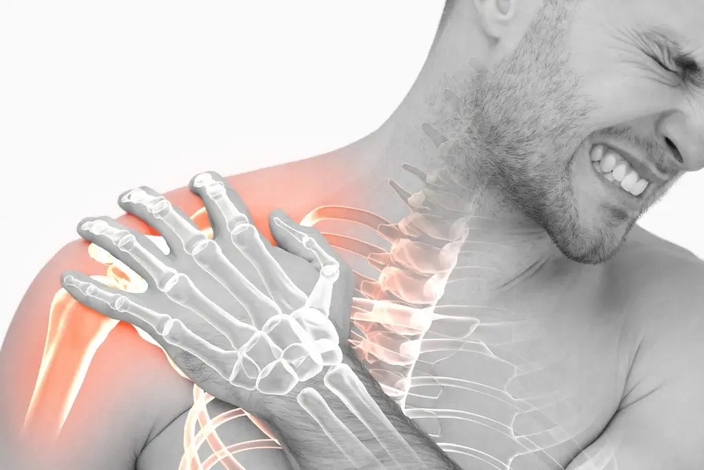 A digital illustration showing a man experiencing shoulder pain, holding his shoulder, with an overlay of skeletal and muscular structures highlighting areas of discomfort.